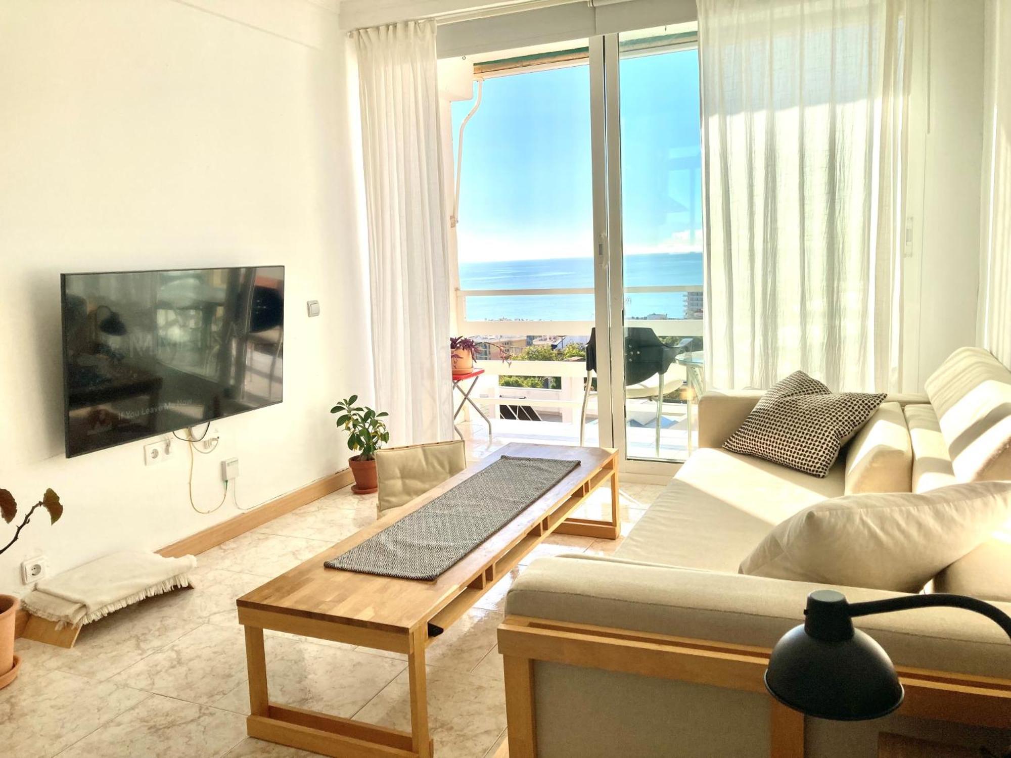 Beautiful Mediterranean Views In Central ตอร์เรโมลิโนส ภายนอก รูปภาพ